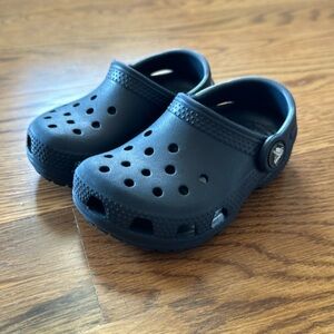 Navy Blue Toddler Classic Clogs Crocs 7C - excellent used condition